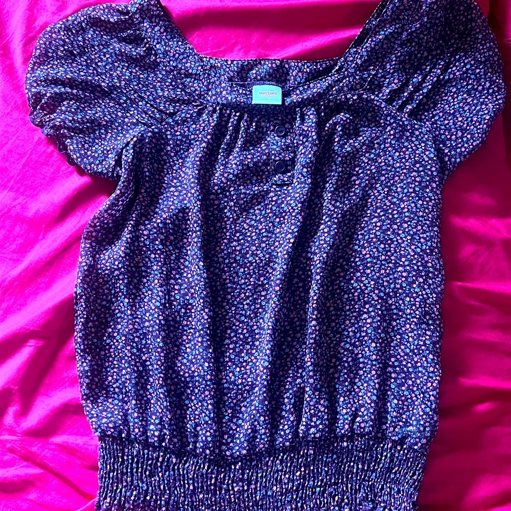 Mossimo size M 
Floral blouse off the shoulder 
Sheer